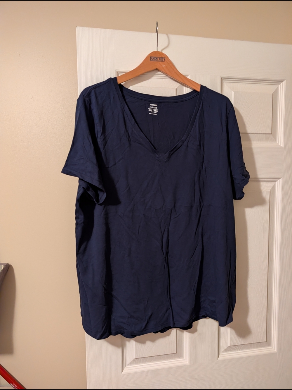 Old Navy V-Neck Short Sleeve Tee Size XXL Tall
